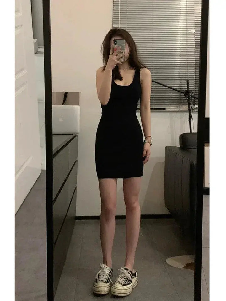 Maternity Chic Bodycon Camisole For Trendy Young Women