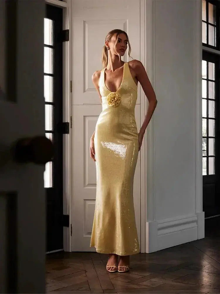 Sparkling Silver Maxi Dress Backless Evening Gown For Events