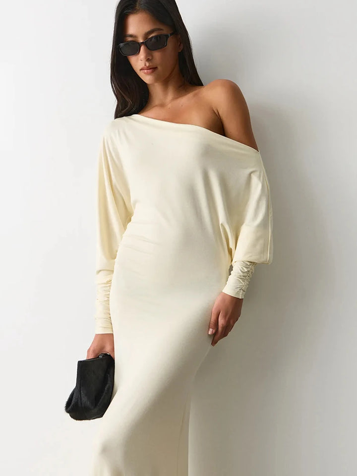 Elegant Women Off Shoulder Maxi Dress For Stunning Weddings