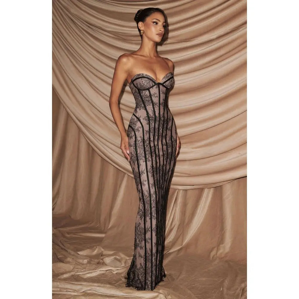 Elegant Lace Strapless Waist Cinching Long Formal Dress