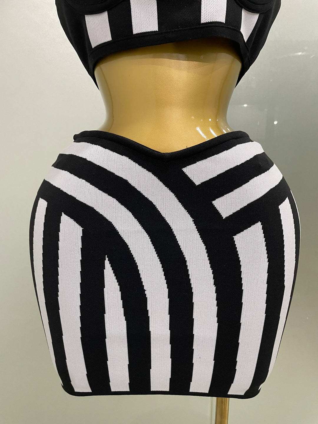 2025 Women Two Piece Striped Jacquard Bandage Set