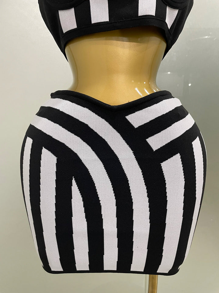 2025 Women Two Piece Striped Jacquard Bandage Set