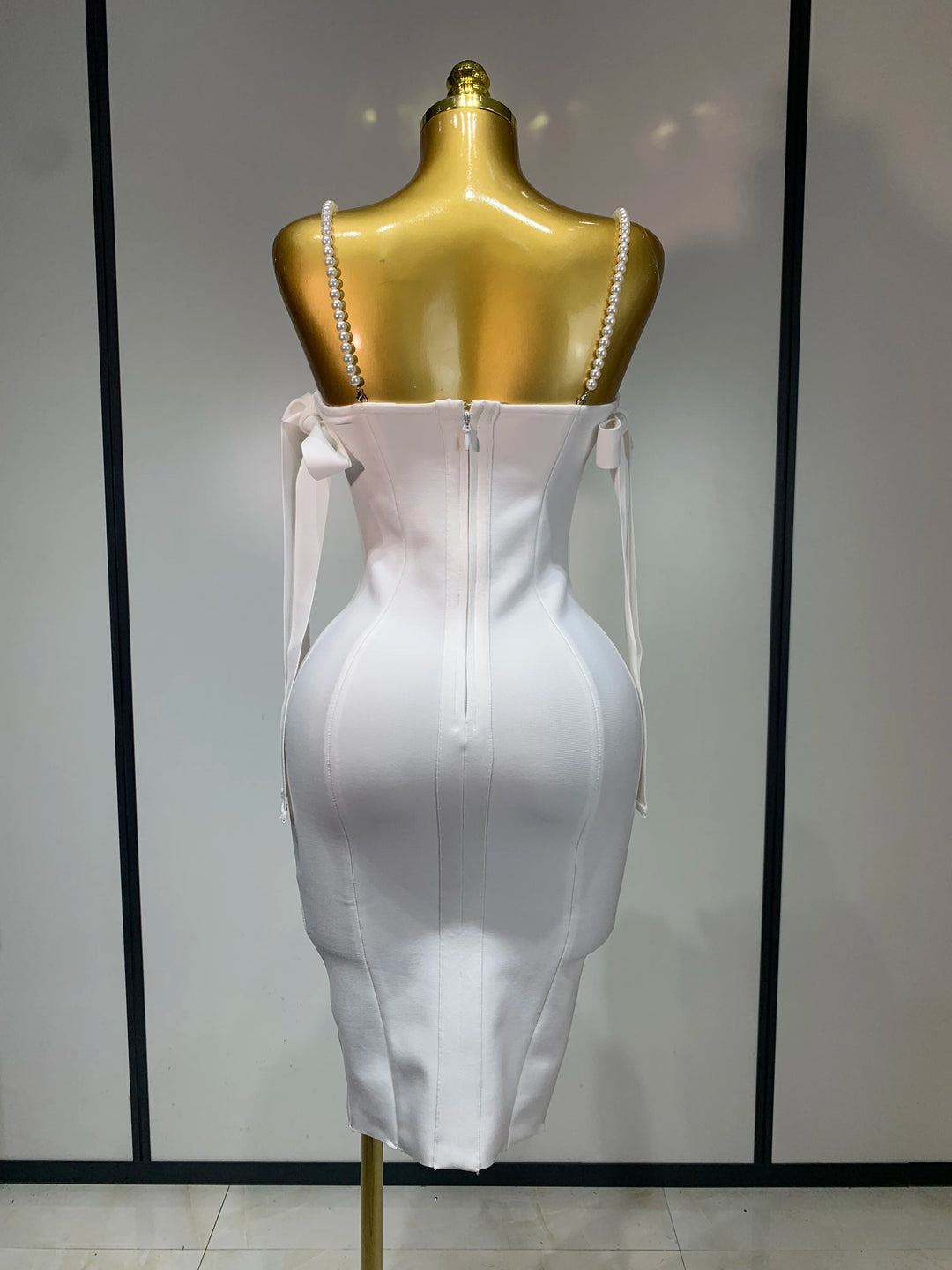 Elegant Kormanly Women Backless Crystal Pearl