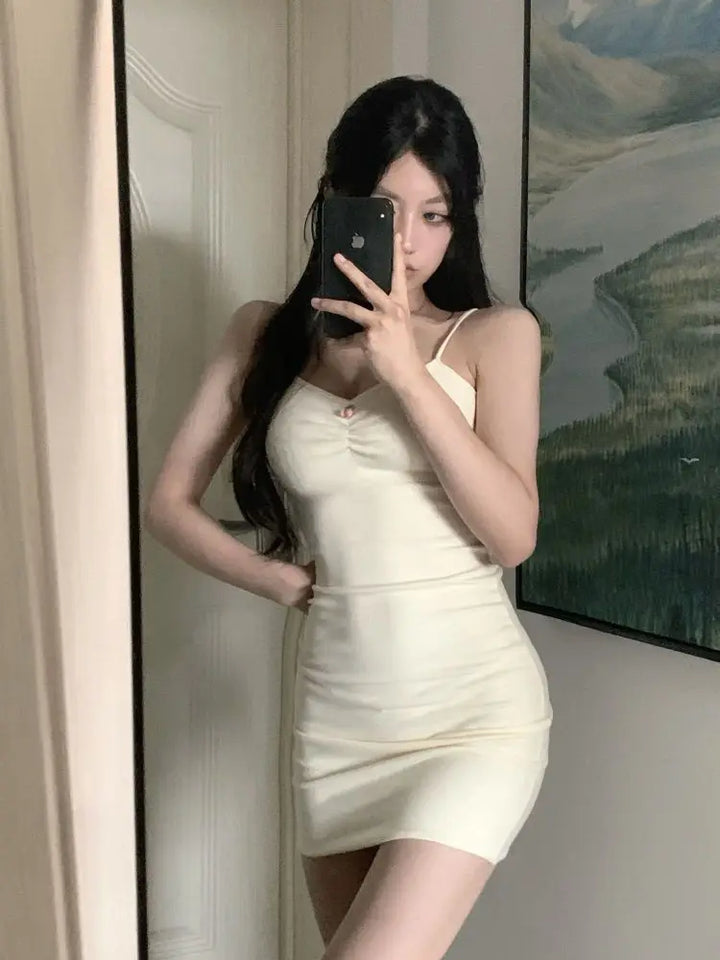Chic Sleeveless Bodycon Mini Dress With Ruffles