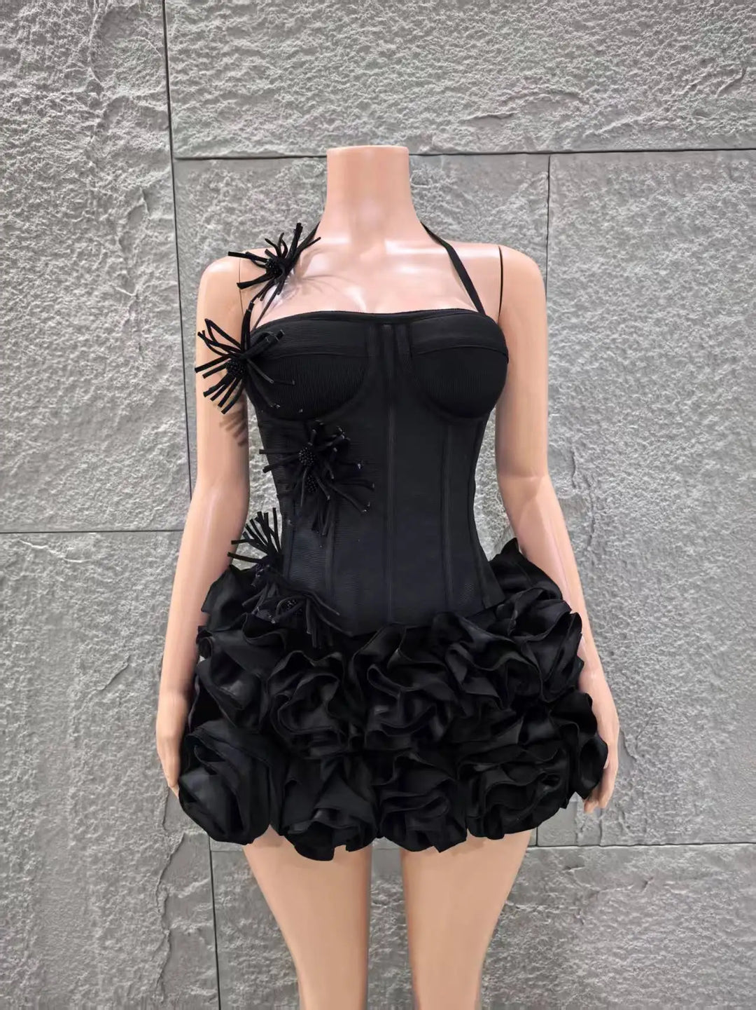 XEVMONI Black Signature Strapless Sexy Club Dress