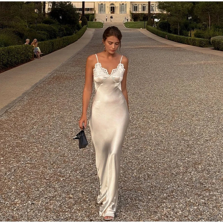 Elegant Lace Patchwork Maxi Dress V-Neck