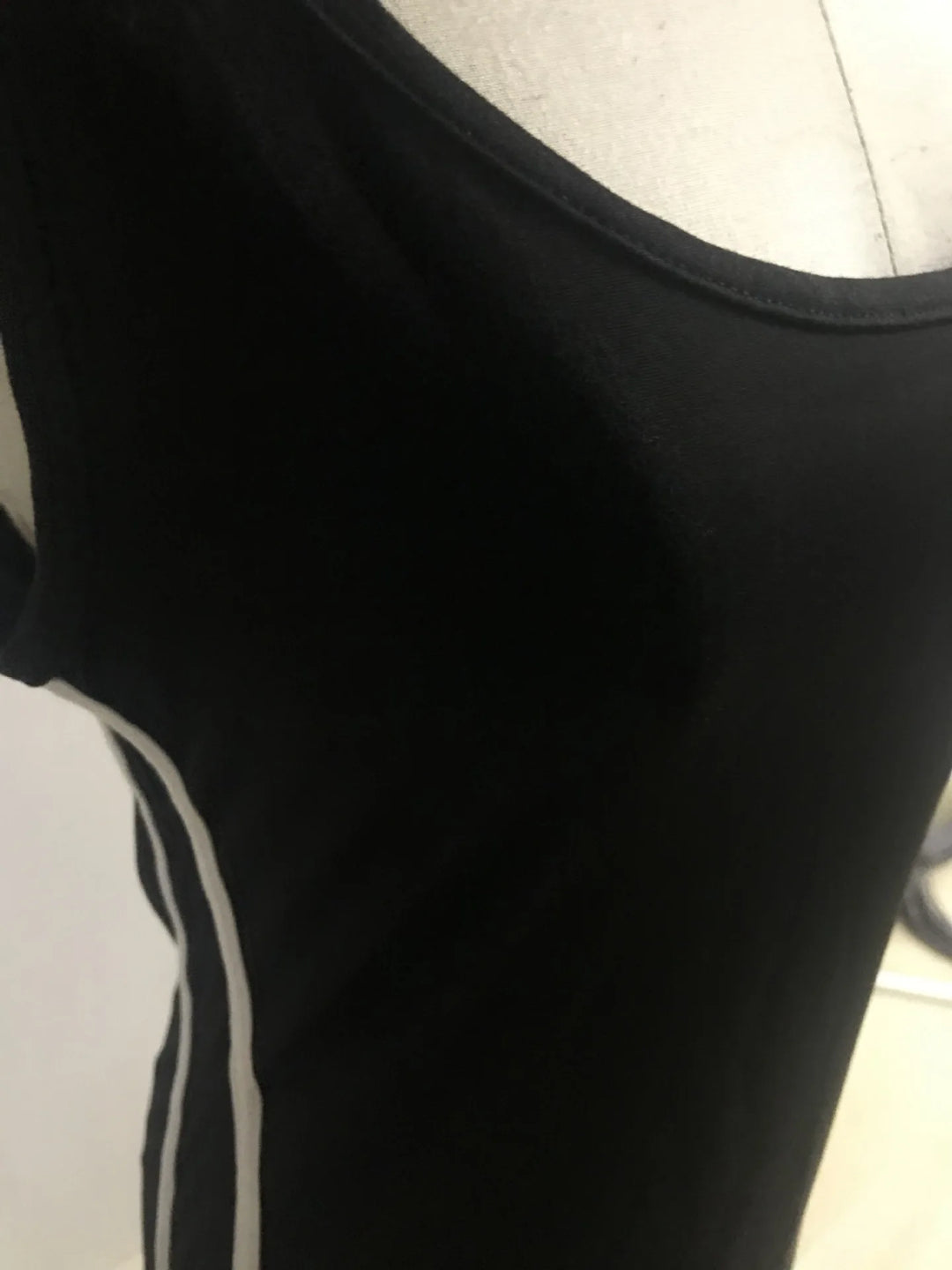 Maxakg Luxe Sleeveless Bodycon Dress For Elegant