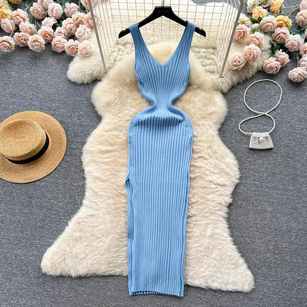Sultry Knit Bodycon Dress for Seductive Streetwear Chic