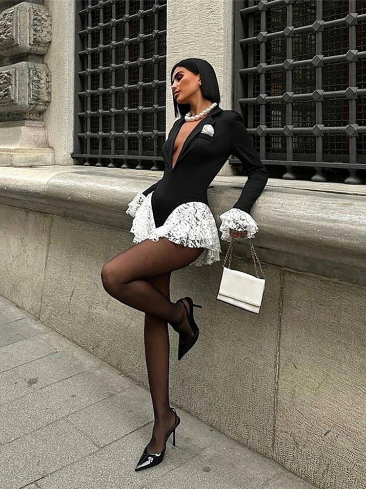 Elegant Stretch Skinny Bodysuit With Ruffle Lapel