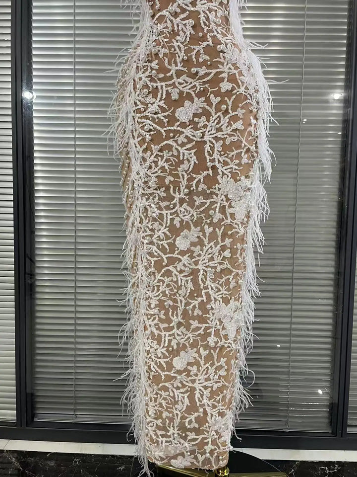 Signature Exclusive Sleeveless Bodycon Evening