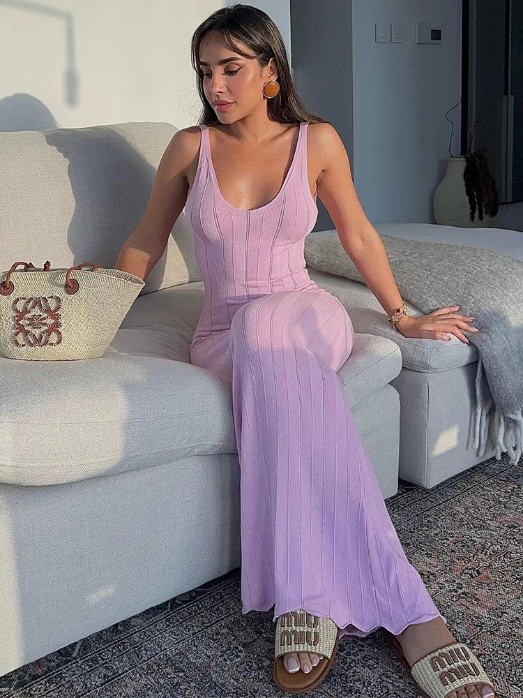 Elegant Knit Backless Maxi For Warm Vacations