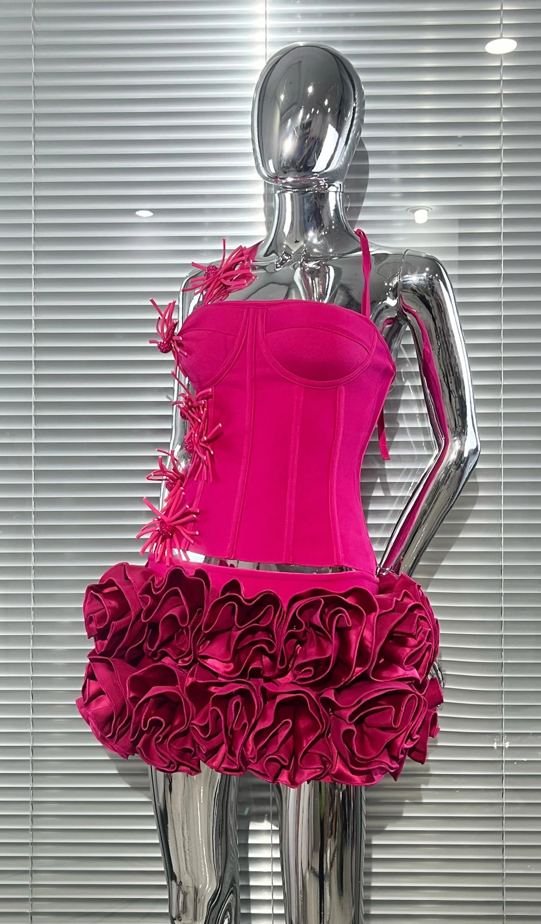 Black Red Strapless Laced Bodycon Cocktail Mini