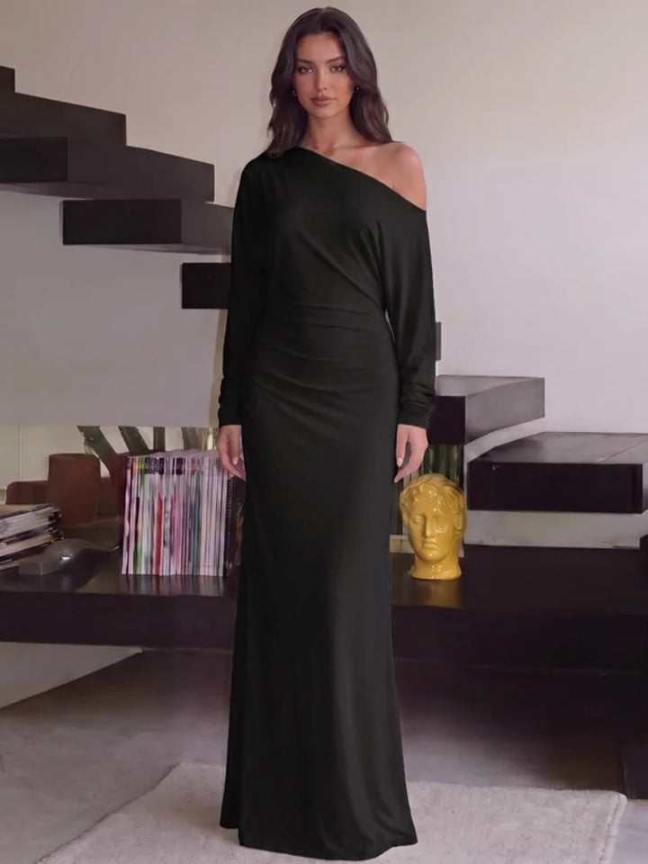 Elegant Women Off Shoulder Maxi Dress For Stunning Weddings