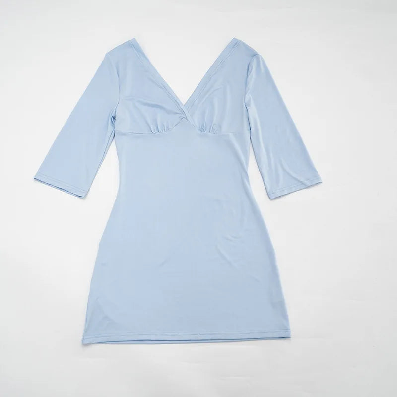 Luxurious Solid V‑Neck Bodycon Mini Knit Dress
