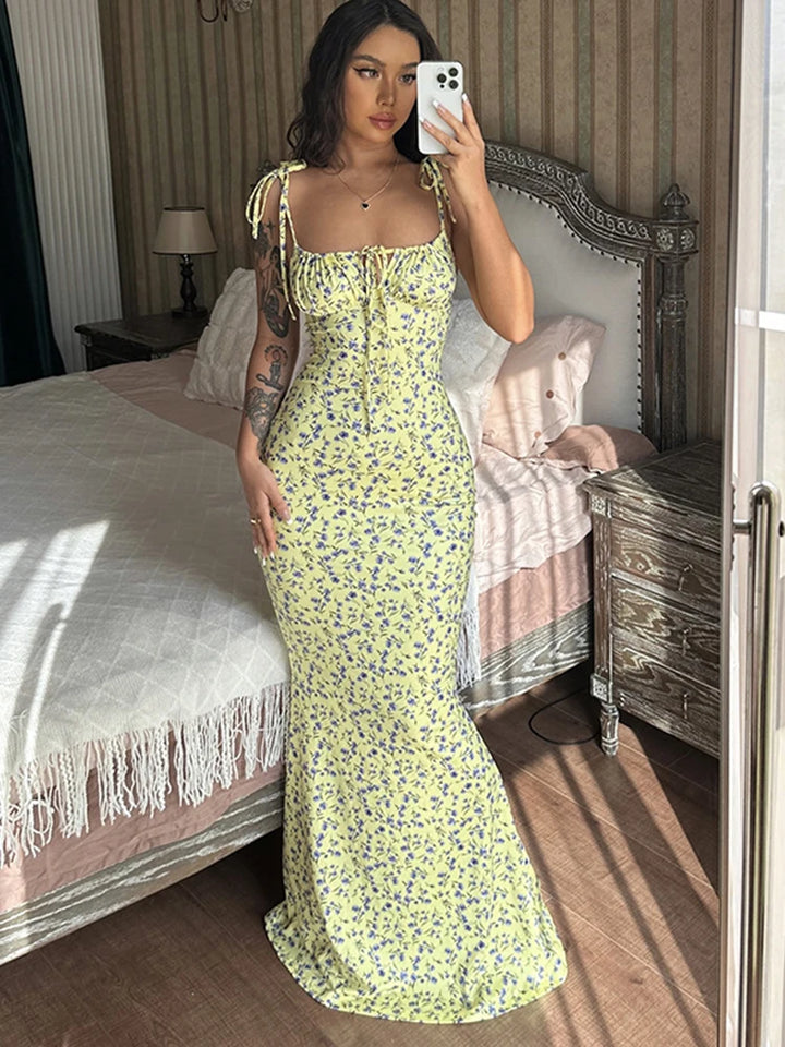 Hugcitar Women Elegant Floral Beach Bodycon Dress