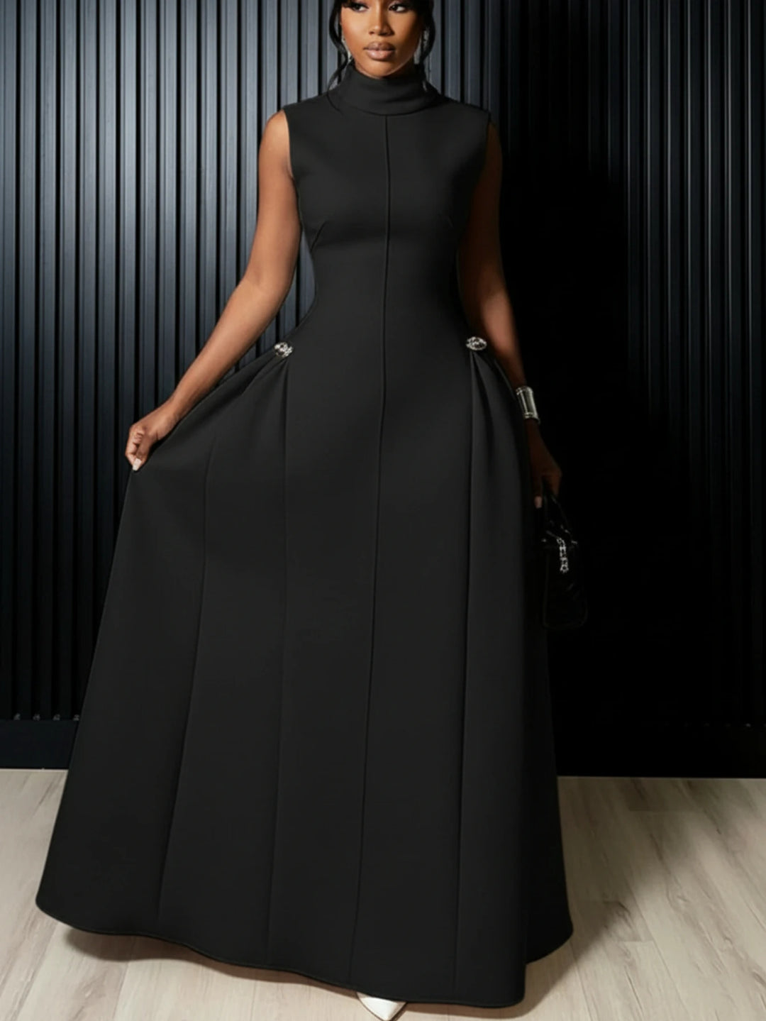 Elegant Women High Neck Sleeveless Fitted Maxi Dress For Formal Wedding Gal