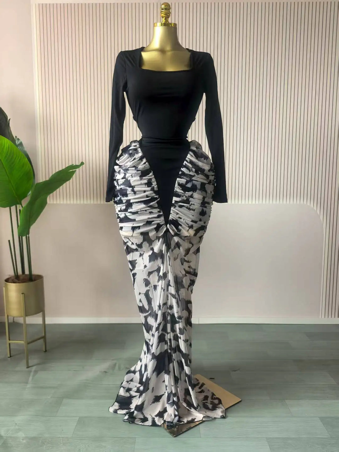 Women Signature Printed Long Dress Polyester