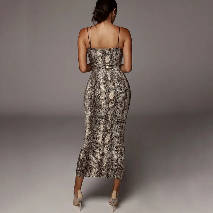 Stunning Leopard Print Bodycon Midi Dress For