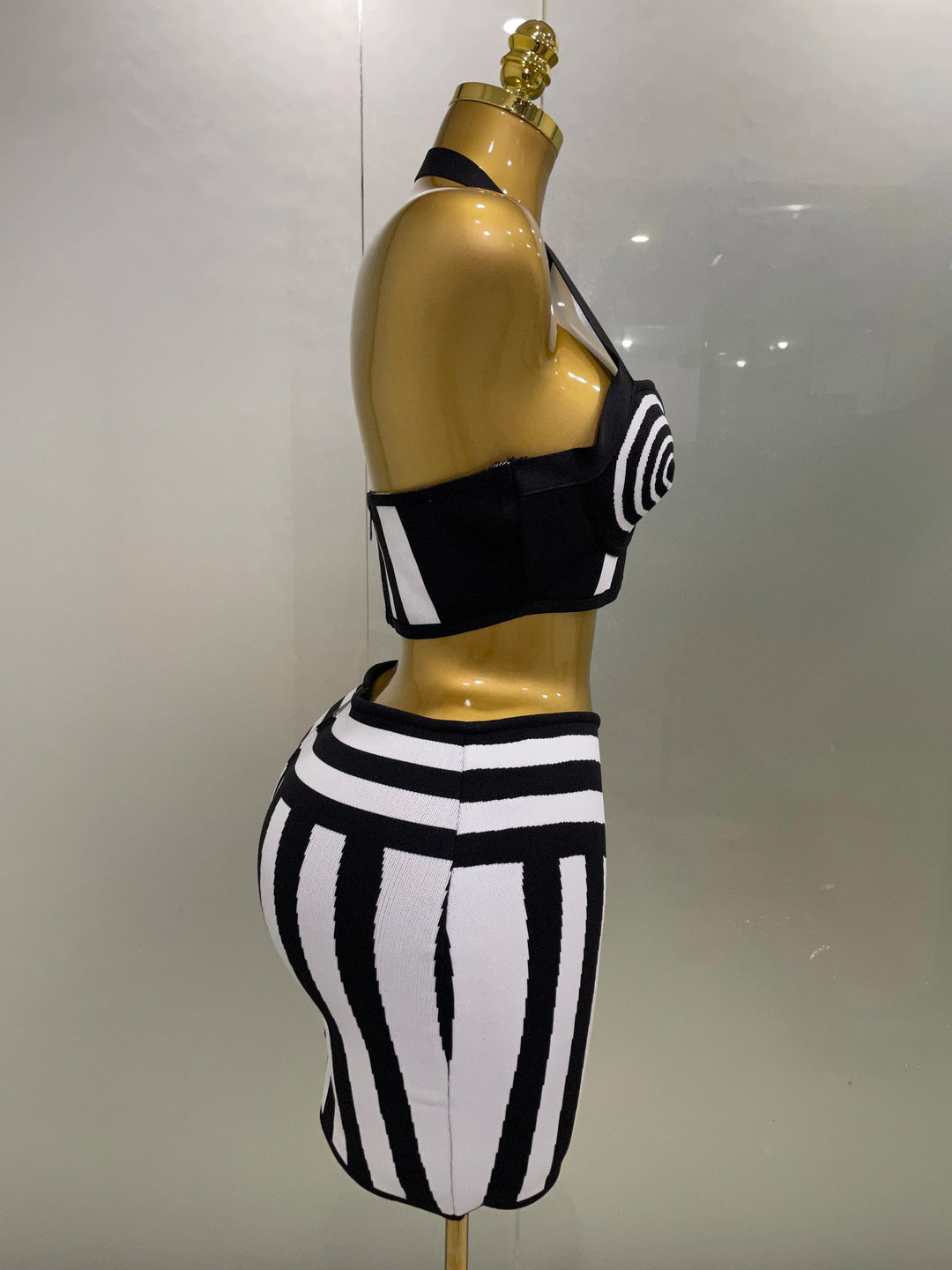 2025 Women Two Piece Striped Jacquard Bandage Set