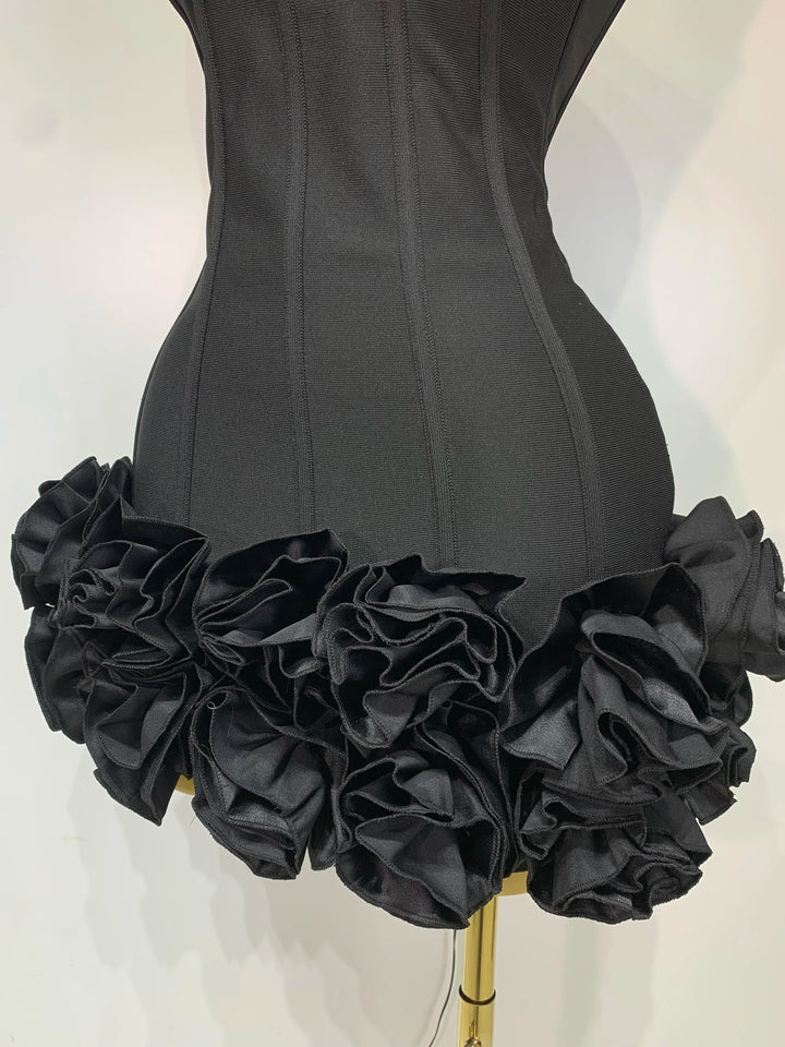 Exquisite Strapless Floral Cocktail Dress