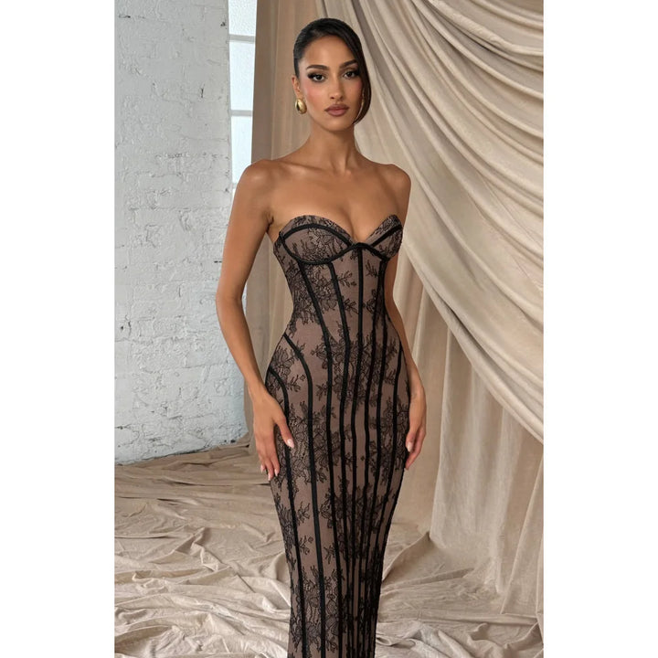 Elegant Lace Strapless Waist Cinching Long Formal Dress