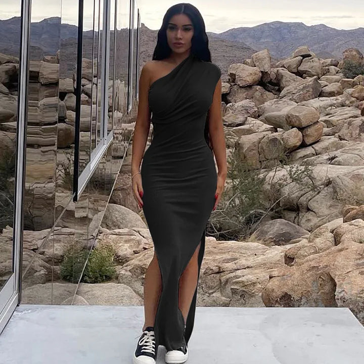 Youthful Y2K Backless Long Dress With Sleek Slit