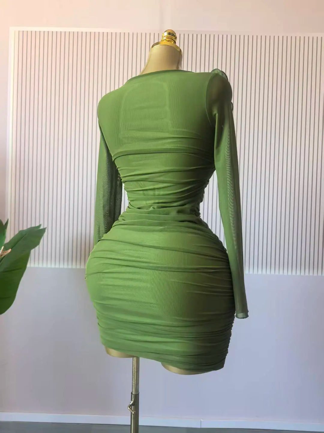 Signature Floral Ruched Midi Dress With Elegant