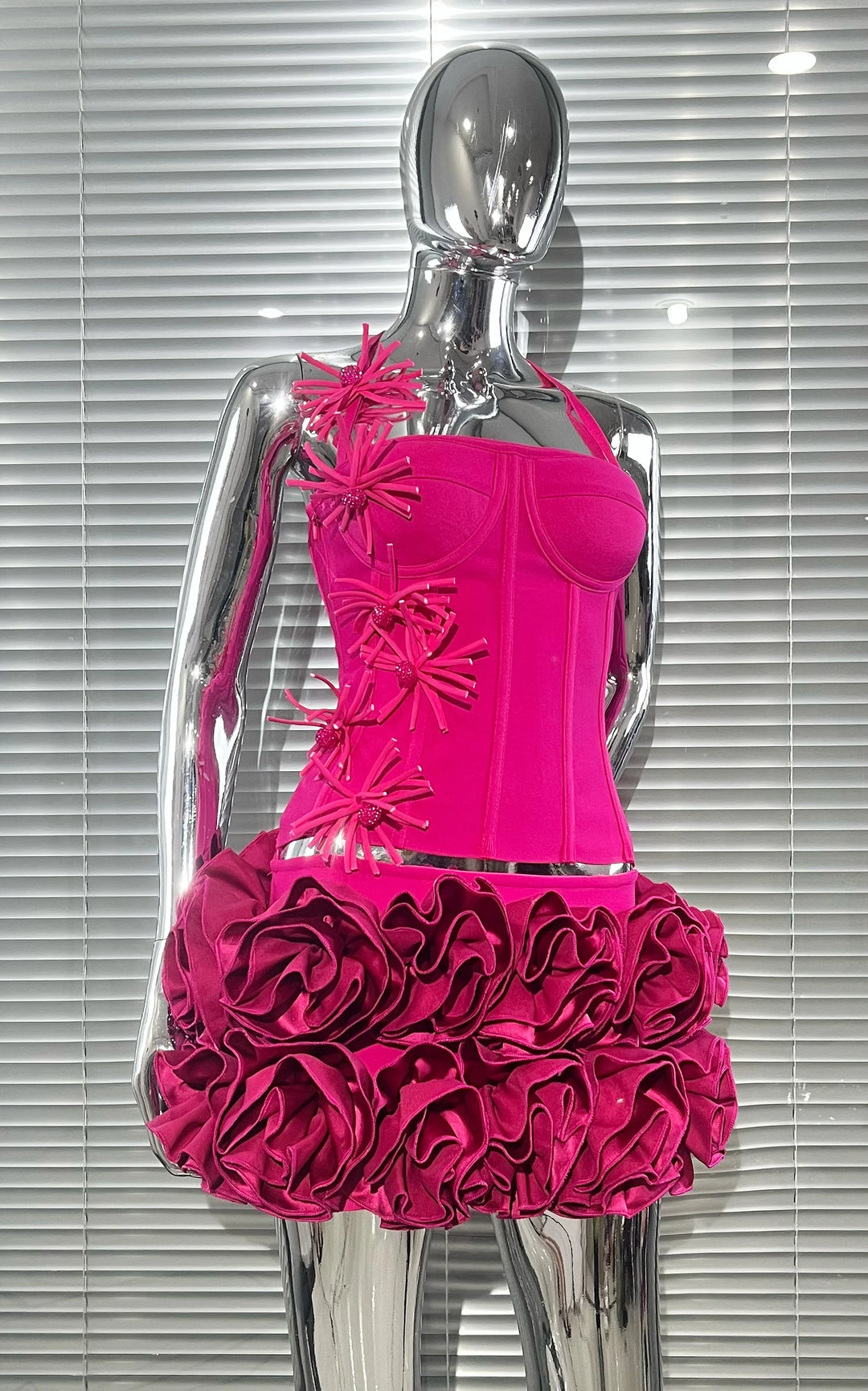 Black Red Strapless Laced Bodycon Cocktail Mini