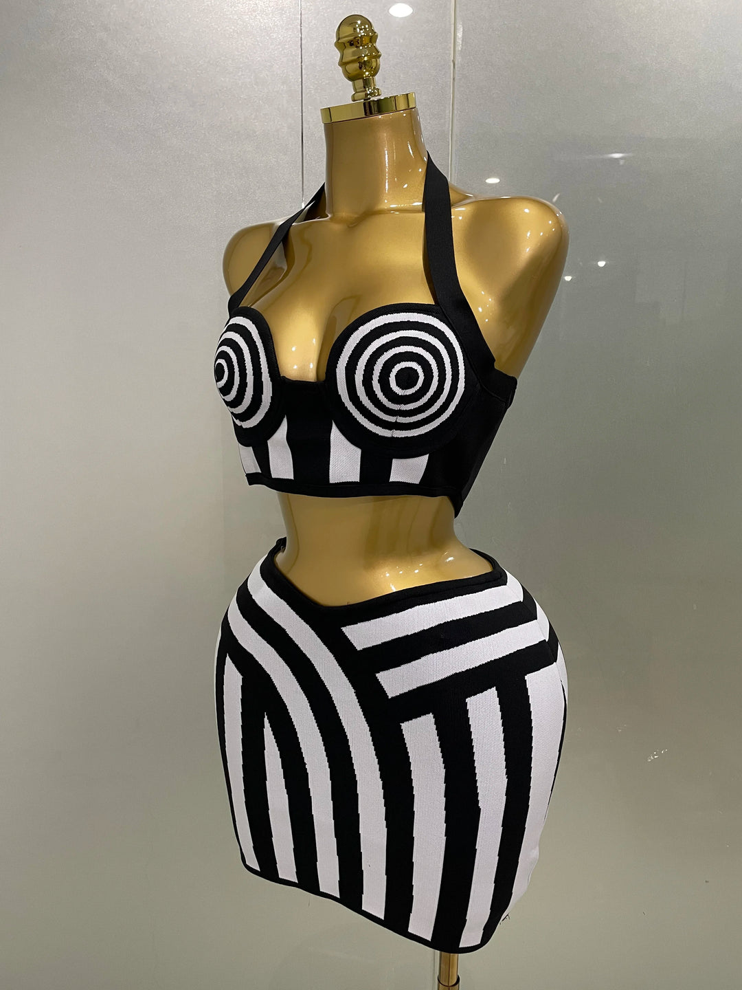 2025 Women Two Piece Striped Jacquard Bandage Set