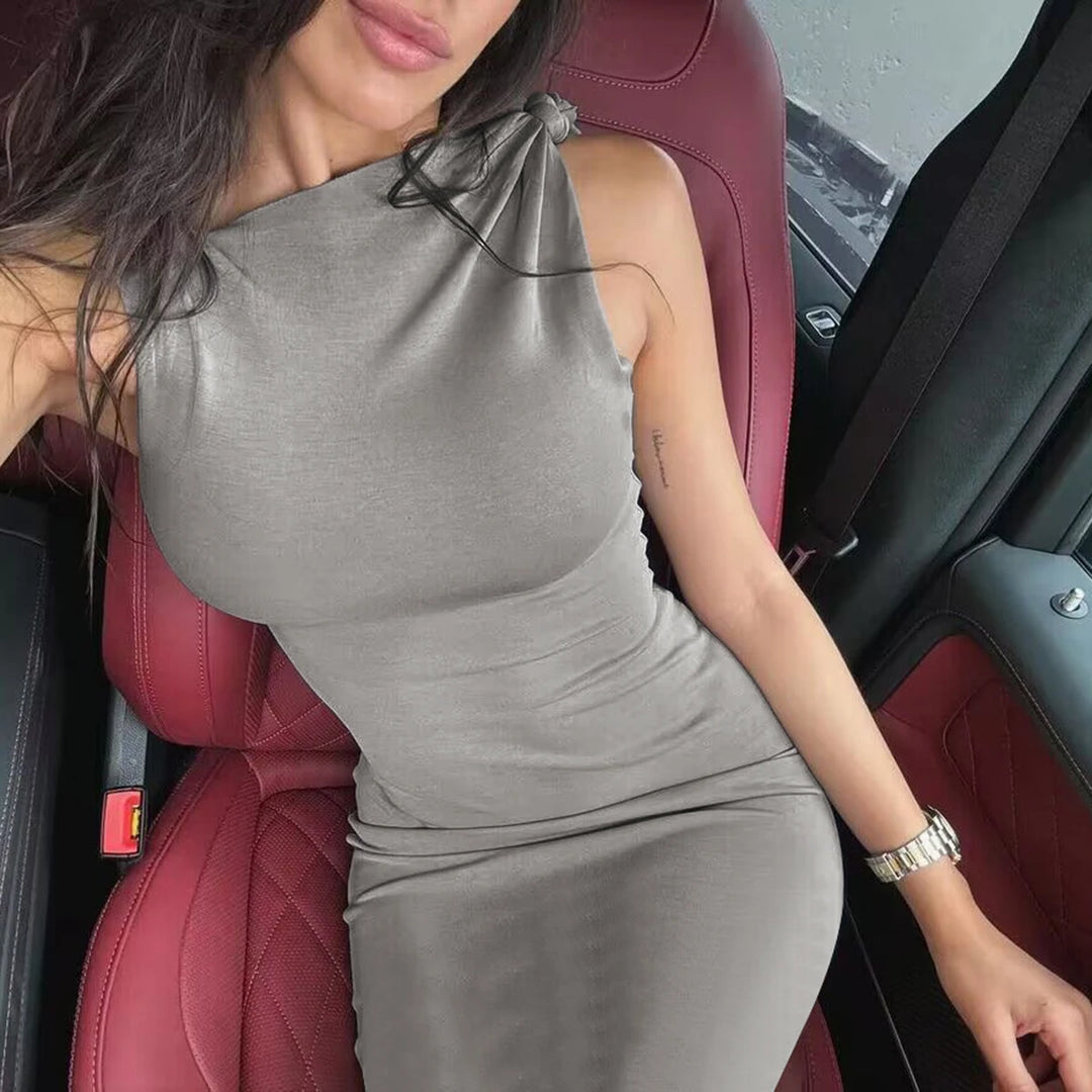 Signature Knit Maxi Dress For Summer Elegance